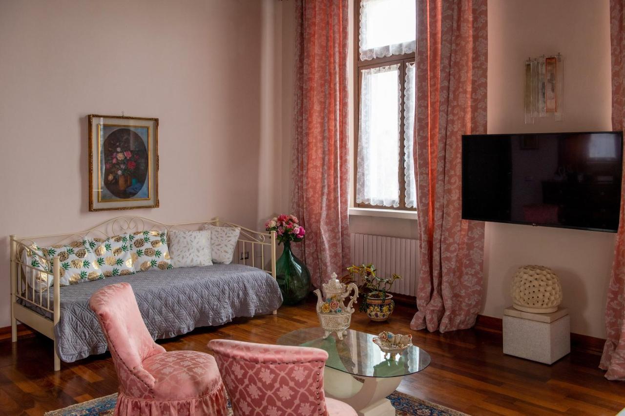 Palazzo Bed And Breakfast Calvisano Eksteriør bilde